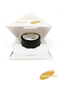 gel-unghie-ultra-resistent-3-allergie-unghie-anallergico-aperto-nailux-rossi80-429x611